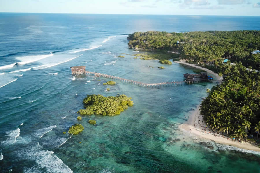 Surfing in Siargao